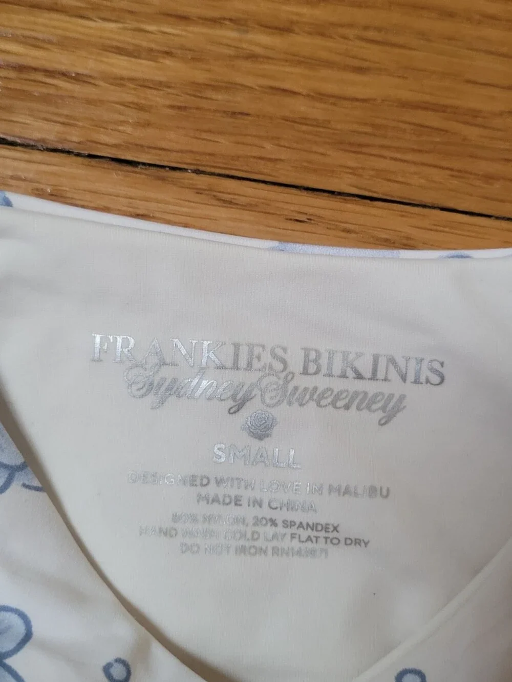 Frankies Bikinis high leg